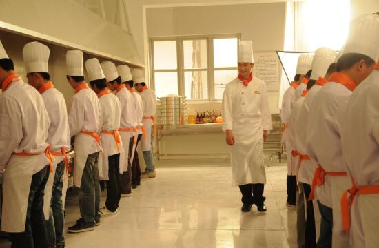 關(guān)于后勤食堂食品加工區衛生責任區分工明細